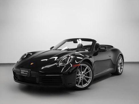 Certified 2022 Porsche 911 Carrera RWD image 1