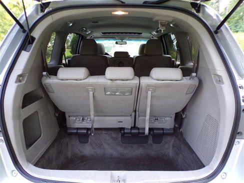 Used 2011 Honda Odyssey EX-L image 42