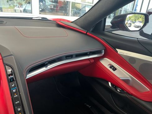 Used 2023 Chevrolet Corvette Stingray Premium Conv w/ Z51 Performance Package RWD image 30