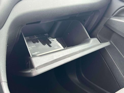 Used 2022 Chevrolet Equinox LT image 28