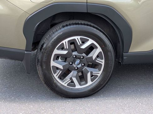 Certified 2026 Subaru Forester Premium w/ Premium/Limited Package AWD/4WD image 9