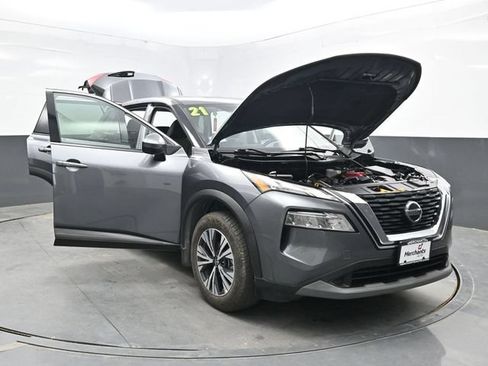 Used 2021 Nissan Rogue SV AWD/4WD image 37