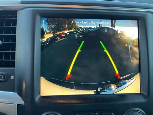 Used 2019 RAM 1500 Big Horn image 11