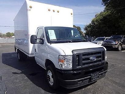 Used 2024 Ford E-450 and Econoline 450 Super Duty w/ Power Windows & Locks Group