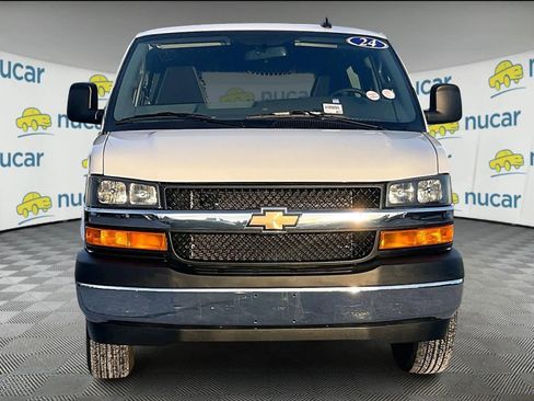 Used 2024 Chevrolet Express 2500 w/ Driver Convenience Package image 2