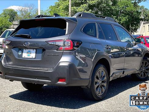 Certified 2024 Subaru Outback Onyx Edition AWD/4WD image 14