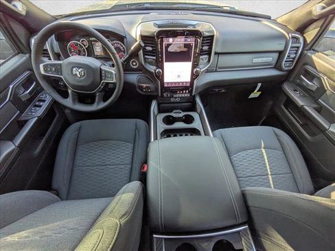 New 2026 RAM 2500 Big Horn AWD/4WD image 3