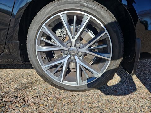 Used 2019 Volvo S90 T6 Momentum image 24