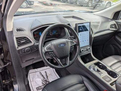 Used 2022 Ford Edge SEL w/ Convenience Package AWD/4WD image 8