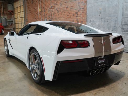 Used 2014 Chevrolet Corvette Stingray Coupe w/ 3LT Preferred Equipment Group RWD image 10