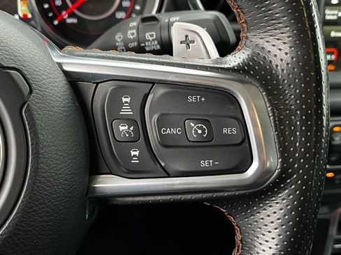 Used 2022 Jeep Wrangler Unlimited Rubicon w/ Xtreme Recon 35" Tire Package image 19