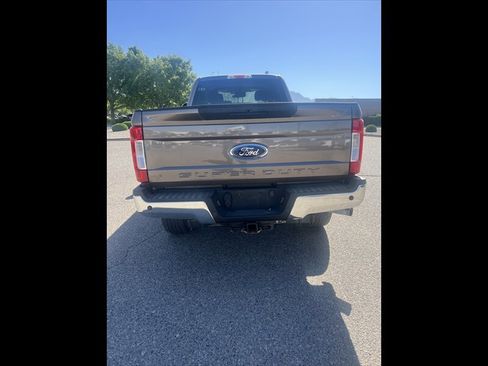 Used 2019 Ford F250 XLT w/ XLT Value Package AWD/4WD image 8