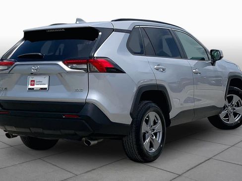 Used 2024 Toyota RAV4 XLE FWD image 13