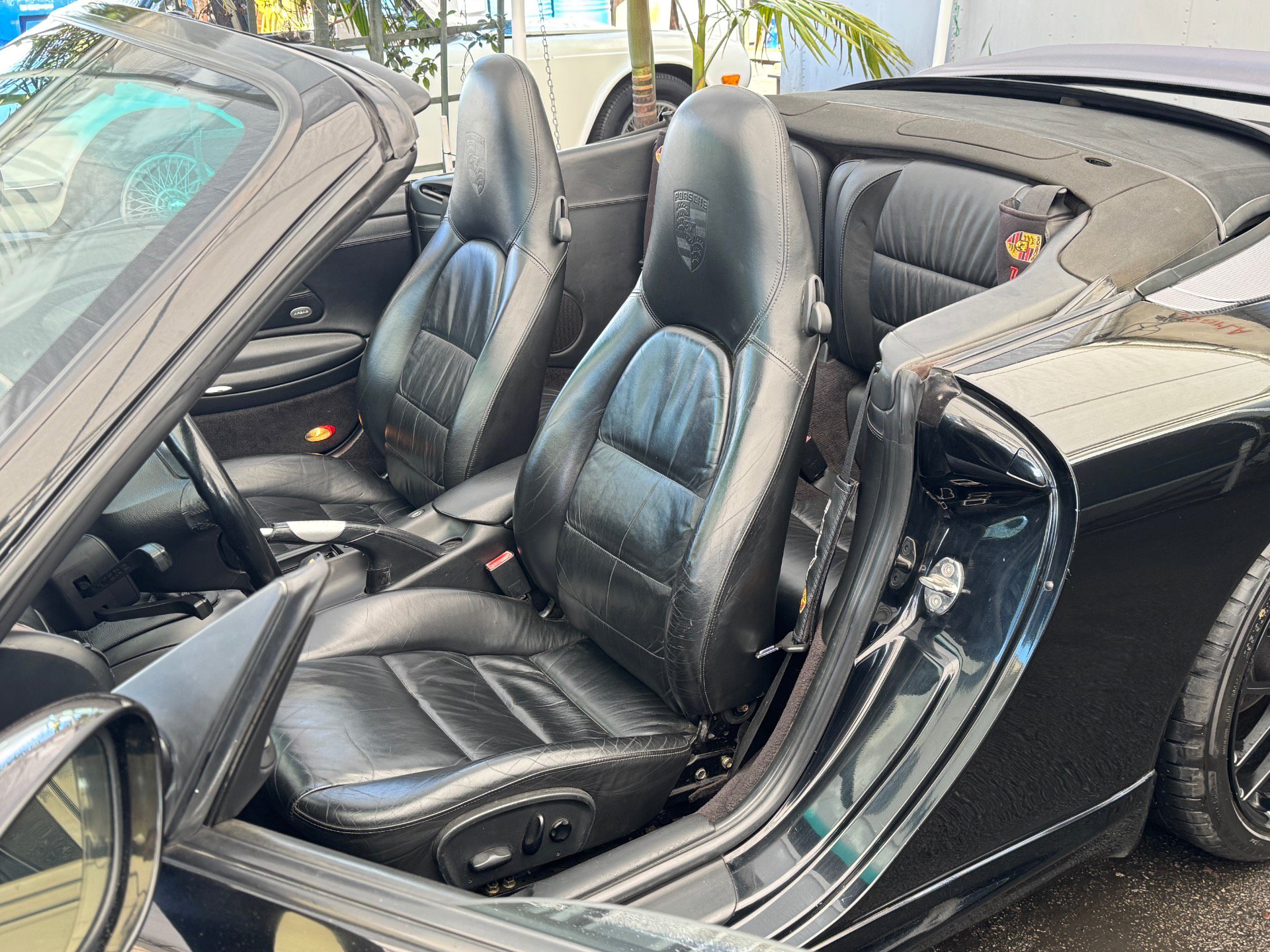 Used 2002 Porsche 911 Cabriolet image 24