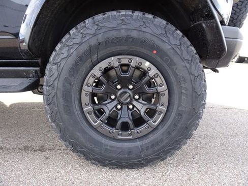 New 2025 Ford Bronco Raptor image 24
