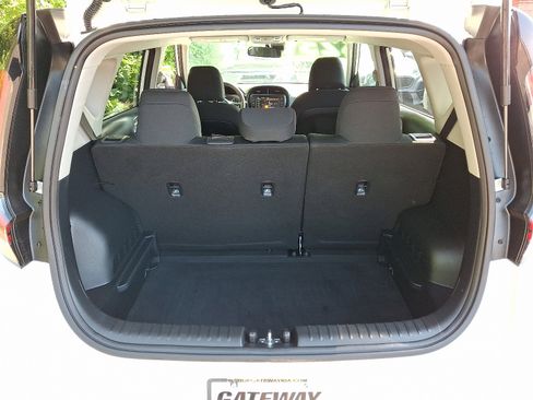 Certified 2023 Kia Soul LX w/ LX Technology Package image 31