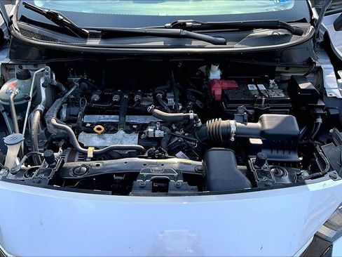 Used 2020 Nissan Versa S FWD image 28