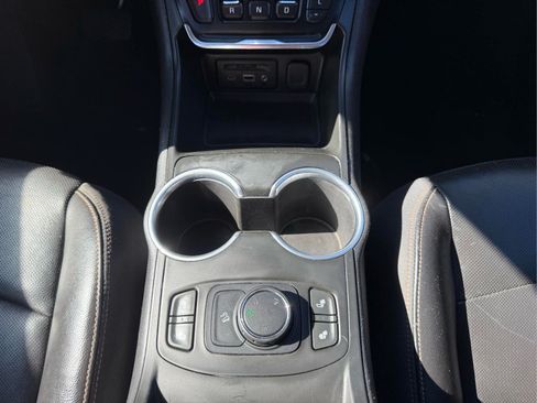 Used 2018 GMC Terrain SLT w/ Preferred Package AWD/4WD image 22
