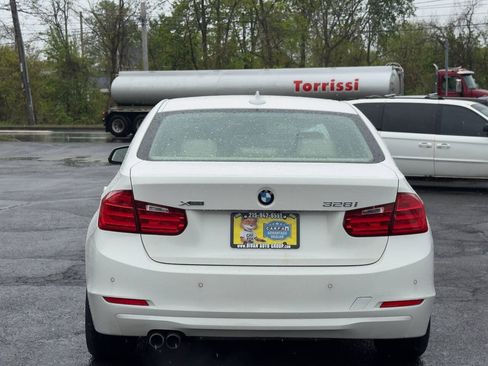Used 2015 BMW 328i xDrive Sedan AWD/4WD image 5