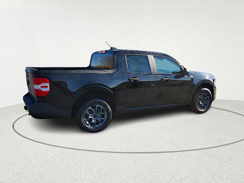 New 2026 Ford Maverick XLT image 7