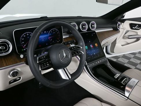 Used 2024 Mercedes-Benz CLE 300 4MATIC Cabriolet image 6