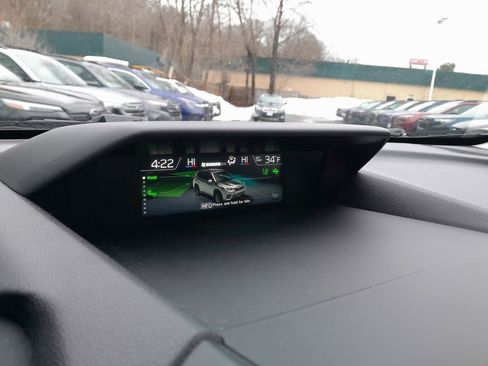 Used 2023 Subaru Forester Limited image 21