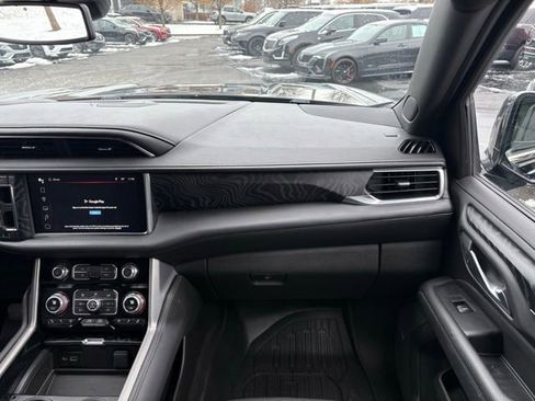 Certified 2023 GMC Yukon Denali image 26