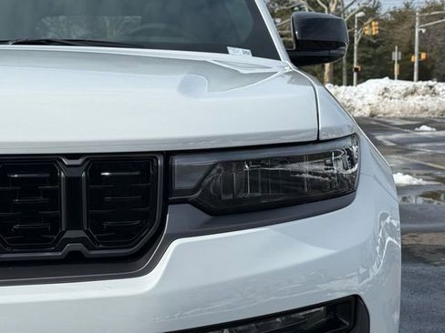 New 2026 Jeep Grand Cherokee Limited image 11