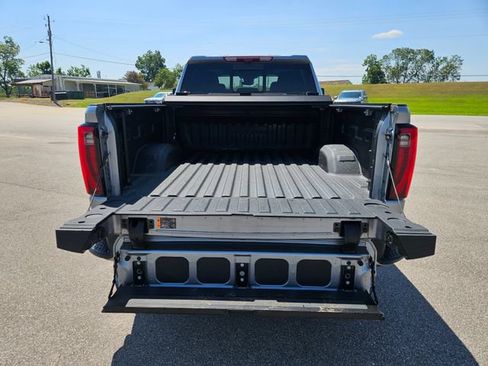 Used 2025 GMC Sierra 2500 Denali w/ Denali Reserve Package AWD/4WD image 23
