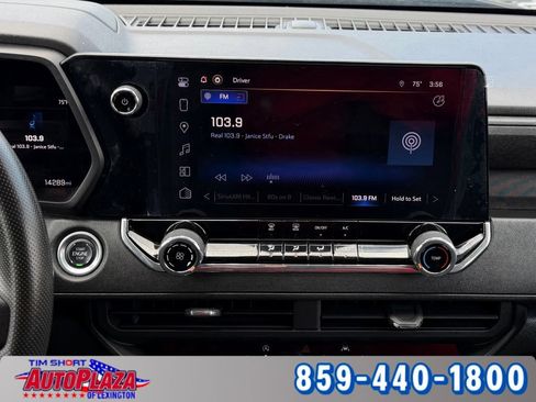 Used 2024 Chevrolet Colorado Trail Boss w/ Advanced Trailering Package AWD/4WD image 5