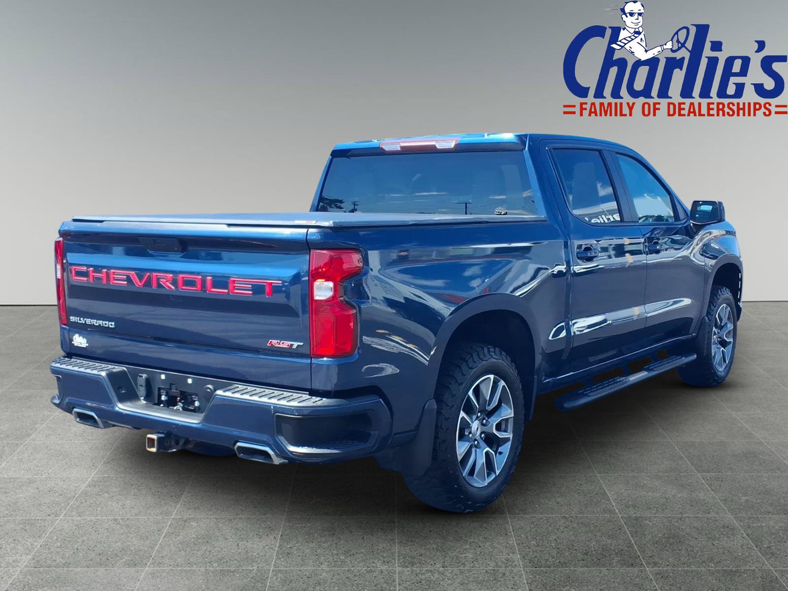 Used 2022 Chevrolet Silverado 1500 RST AWD/4WD image 4