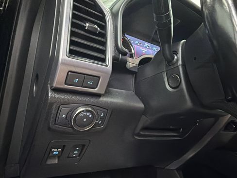 Used 2019 Ford Expedition Platinum AWD/4WD image 35