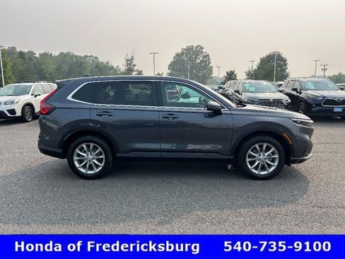 Used 2024 Honda CR-V EX-L image 6