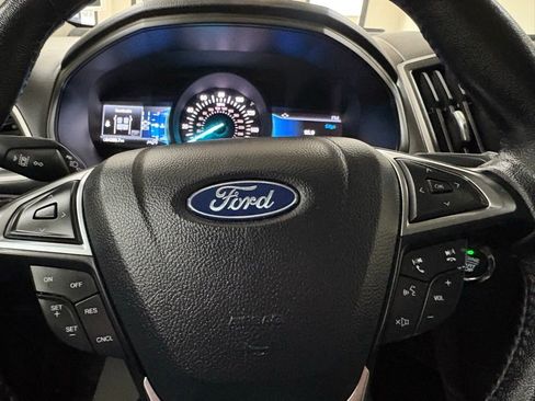 Used 2024 Ford Edge SEL AWD/4WD image 17