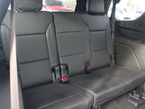 Used 2022 Chevrolet Tahoe Z71 w/ Luxury Package image 38