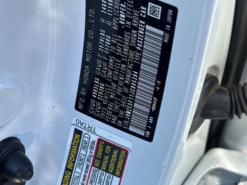 Used 2018 Honda Clarity Plug-In Hybrid image 32