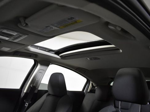 Used 2022 Honda HR-V EX image 39