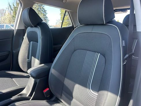 New 2026 Hyundai Venue SEL image 13