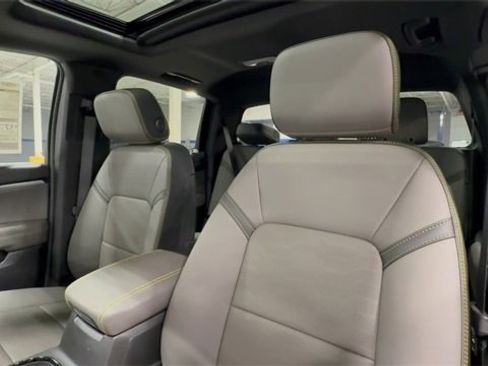 New 2026 Chevrolet Colorado ZR2 w/ Technology Package image 14