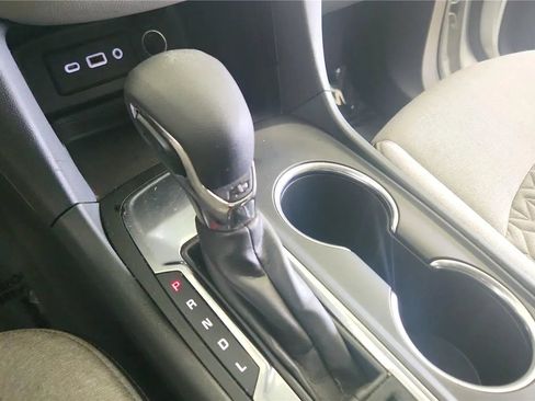 Used 2022 Chevrolet Equinox LT FWD image 27