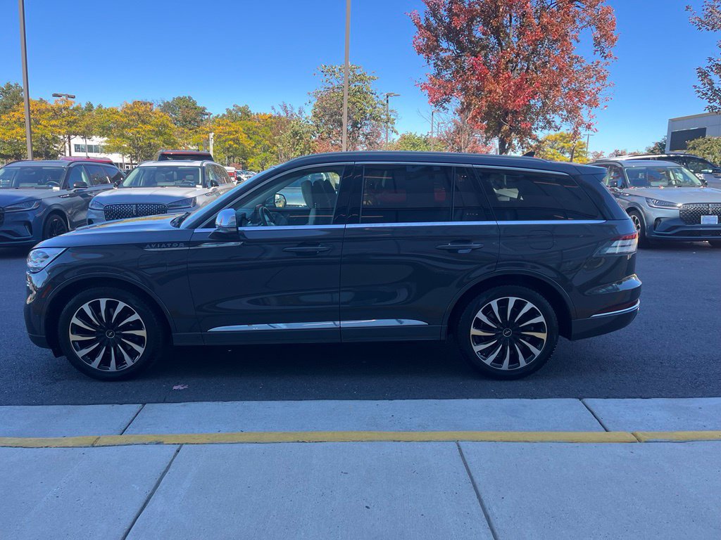 Used 2022 Lincoln Aviator Black Label Grand Touring w/ Class IV Trailer Tow Package AWD/4WD image 6