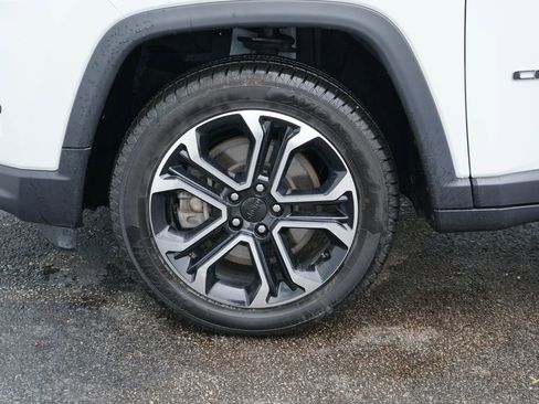 Used 2023 Jeep Compass Limited AWD/4WD image 6