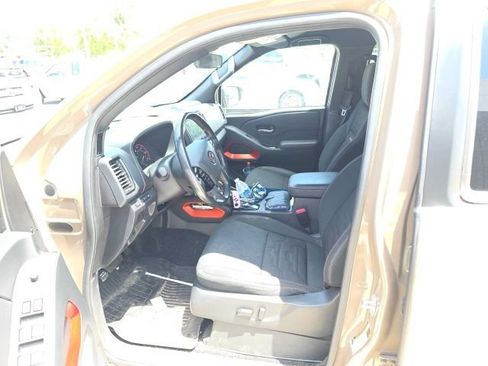 Used 2024 Nissan Frontier PRO-4X w/ Off-Road Protection Package AWD/4WD image 14