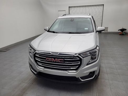 Used 2022 GMC Terrain SLT w/ LPO, Floor Liner Package image 15