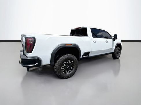 Used 2026 GMC Sierra 2500 AT4X AWD/4WD image 5