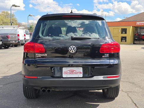 Used 2017 Volkswagen Tiguan S image 6