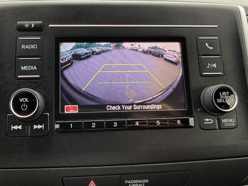 Used 2019 Honda Ridgeline Sport image 17