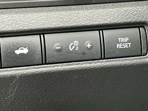 Used 2023 Nissan Altima 2.5 SR image 18