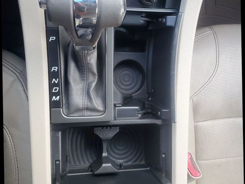 Used 2011 Ford Taurus Limited w/ 303A Rapid Spec Order Code image 37