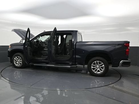 Used 2023 Chevrolet Silverado 1500 LT w/ Z71 Off-Road Package AWD/4WD image 30